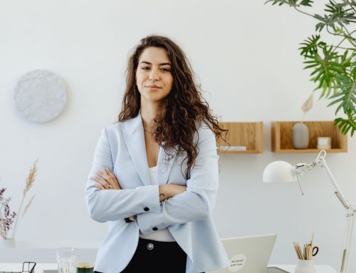 Portage salarial vs Auto-entrepreneur : quel statut choisir en 2026 ?